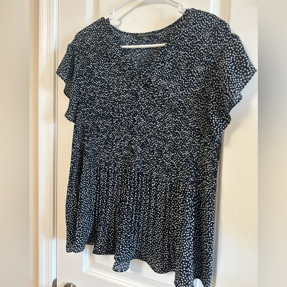 Adrianna Papell Tops - Adrianna Papell Blue and White Speckled Shirt